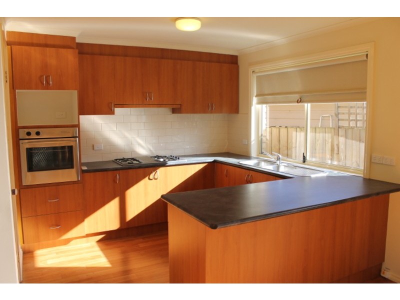 34 Kimberley Drive, Chirnside Park VIC 3116