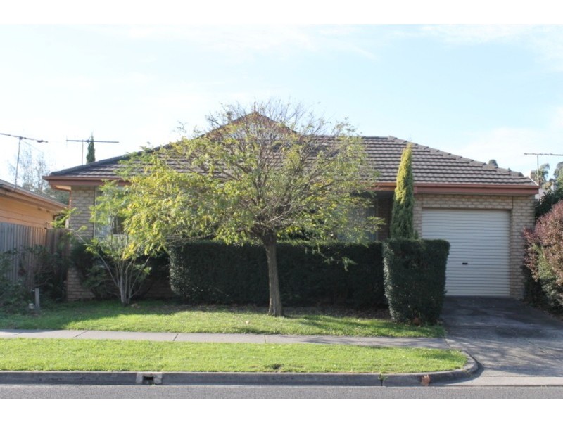 34 Kimberley Drive, Chirnside Park VIC 3116
