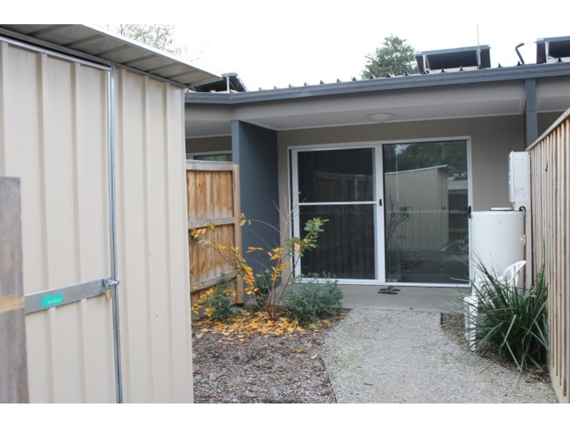 6 White Close, Lilydale VIC 3140