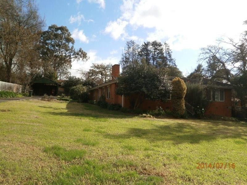 60 Dorset Road, Croydon VIC 3136
