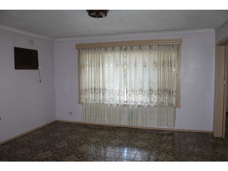 23 Monbulk Road, Mount Evelyn VIC 3796