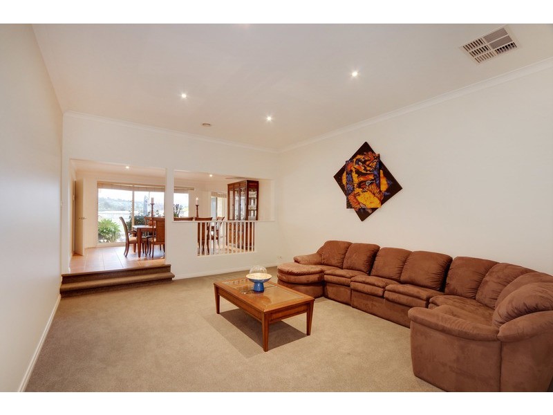 16 Semillon Court, Yarra Glen VIC 3775