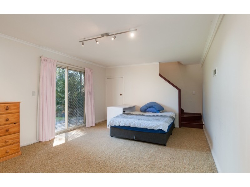 52 Kirkford Drive, Mooroolbark VIC 3138