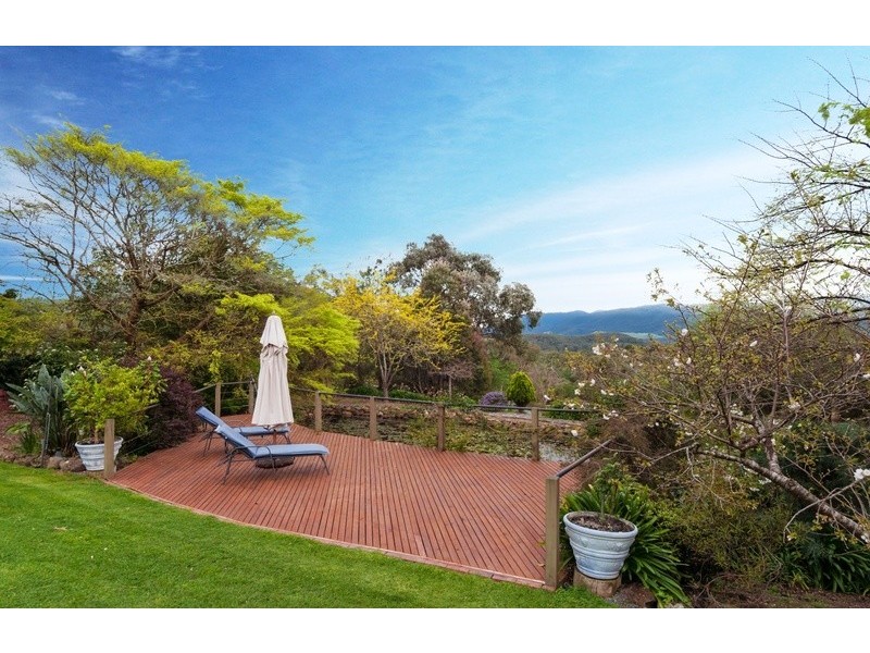 631 Victoria Road, Seville VIC 3139