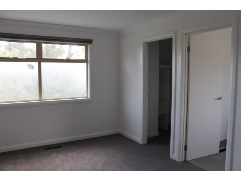 2  Aspen Close, Mount Evelyn VIC 3796