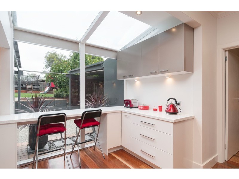 11 Hansen Road, Kilsyth VIC 3137