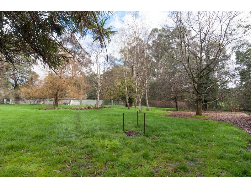 90 Wallace Parade, Healesville VIC 3777
