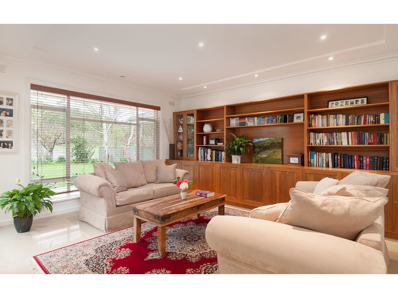 90 Wallace Parade, Healesville VIC 3777