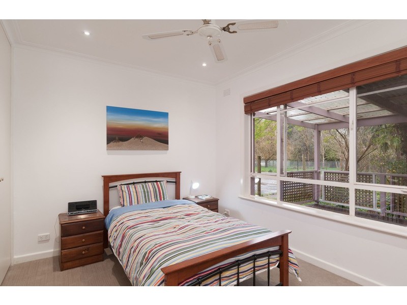 90 Wallace Parade, Healesville VIC 3777