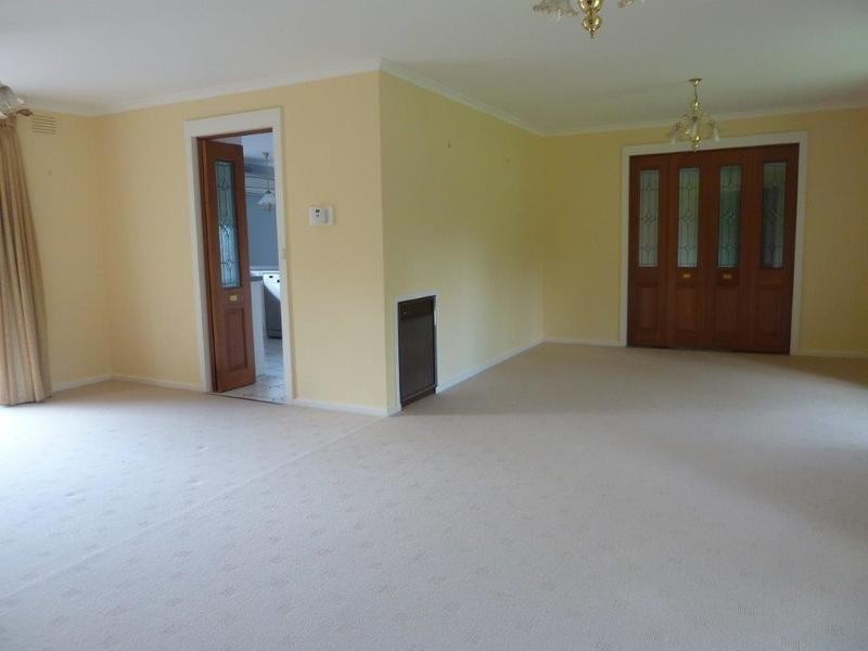 127 Old Gippsland  Road, Lilydale VIC 3140