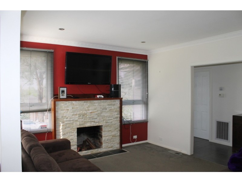 25 Homer Avenue, Croydon South VIC 3136