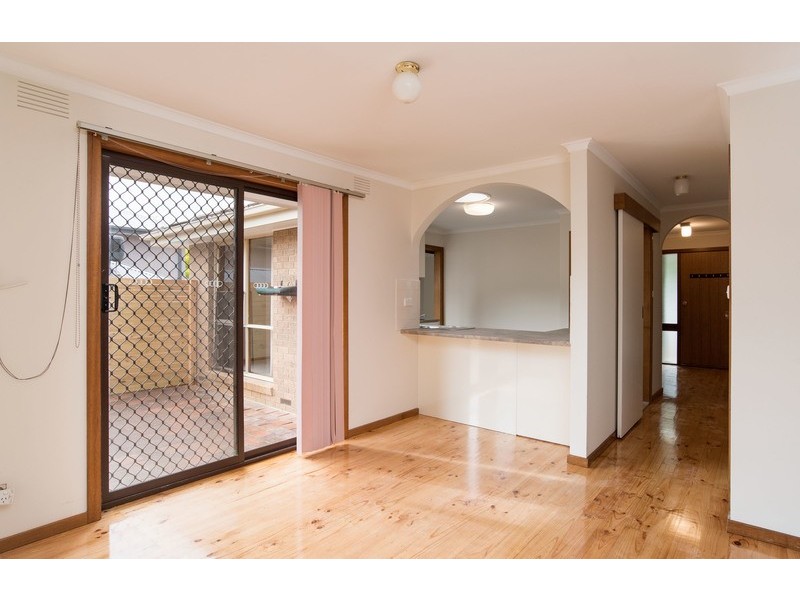 5 Maralee Drive, Mooroolbark VIC 3138