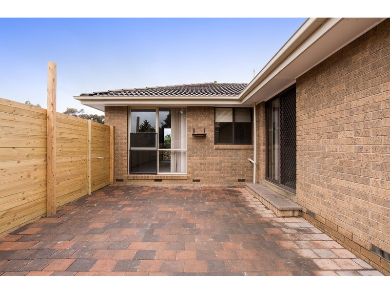 5 Maralee Drive, Mooroolbark VIC 3138