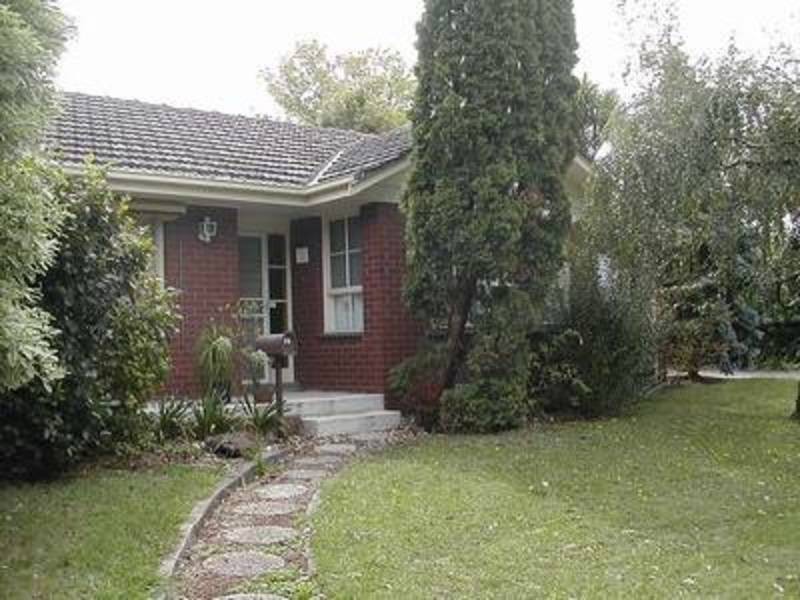 38 Meadowgate Drive, Chirnside Park VIC 3116