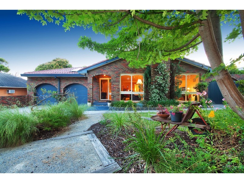 36 Rozelle Avenue, Ringwood East VIC 3135