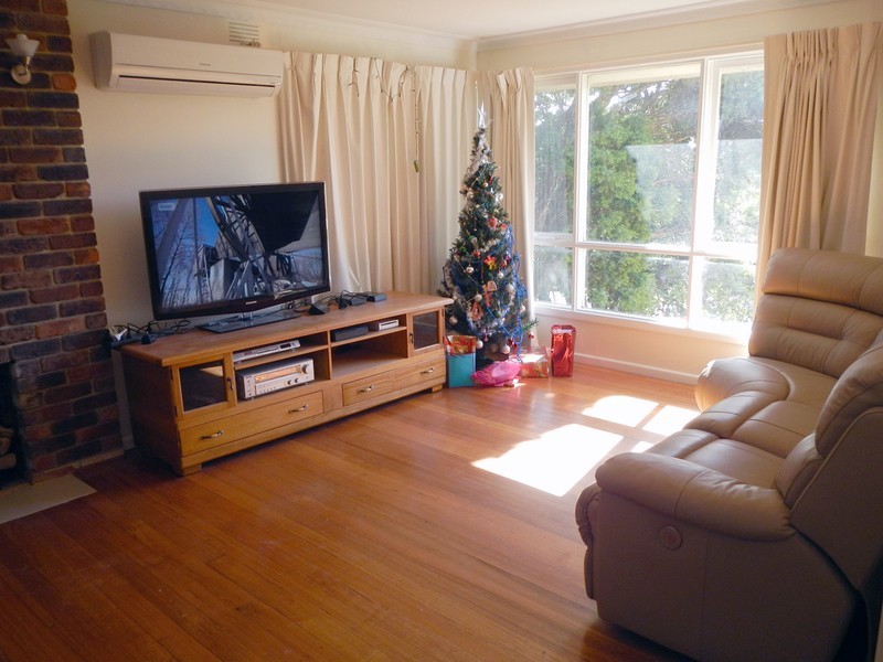 10 Burton Road, Lilydale VIC 3140