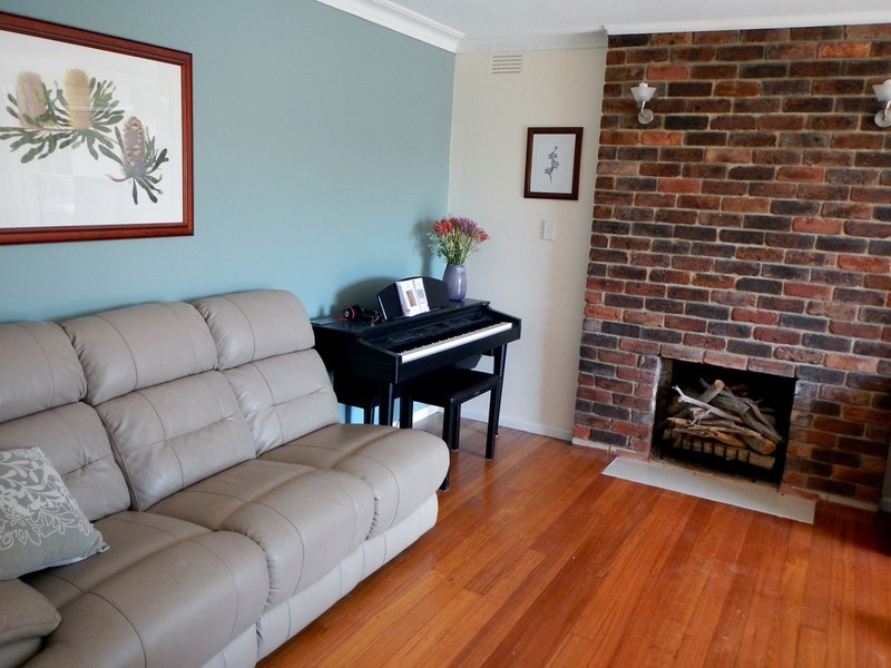 10 Burton Road, Lilydale VIC 3140