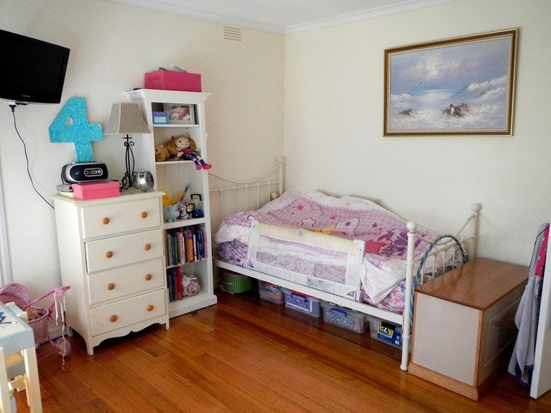 10 Burton Road, Lilydale VIC 3140