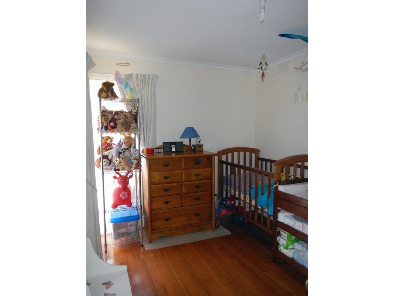 10 Burton Road, Lilydale VIC 3140