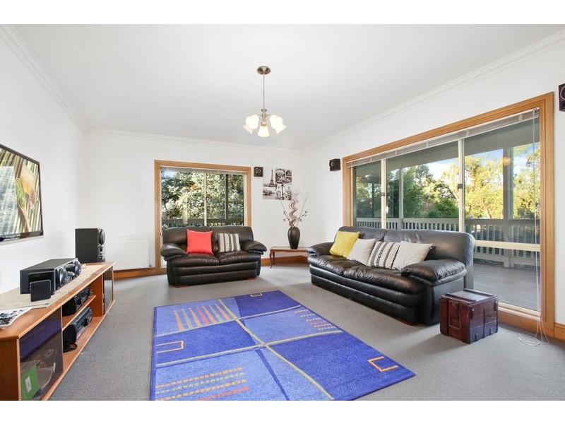 9 Gibbs Road, Healesville VIC 3777
