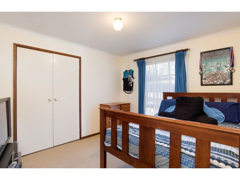 6 Farrar Way, Wandin North VIC 3139