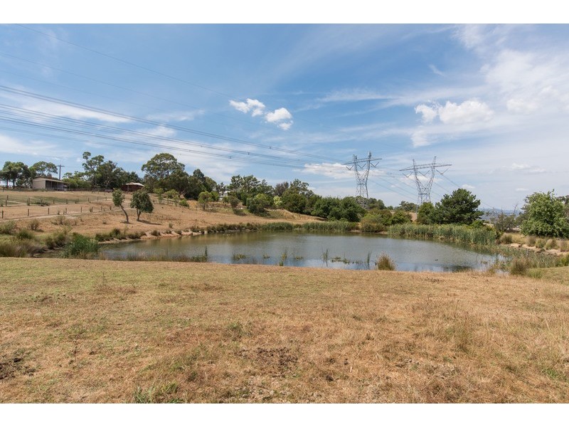 850-856 Warburton Highway, Seville East VIC 3139