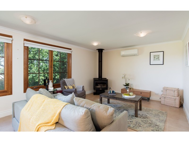 850-856 Warburton Highway, Seville East VIC 3139