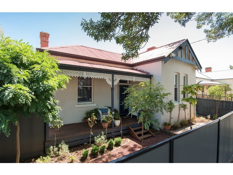 57 Cave Hill Road, Lilydale VIC 3140