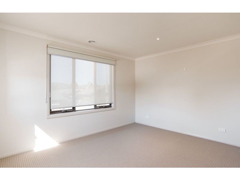 17 Gladstone Street, Lilydale VIC 3140