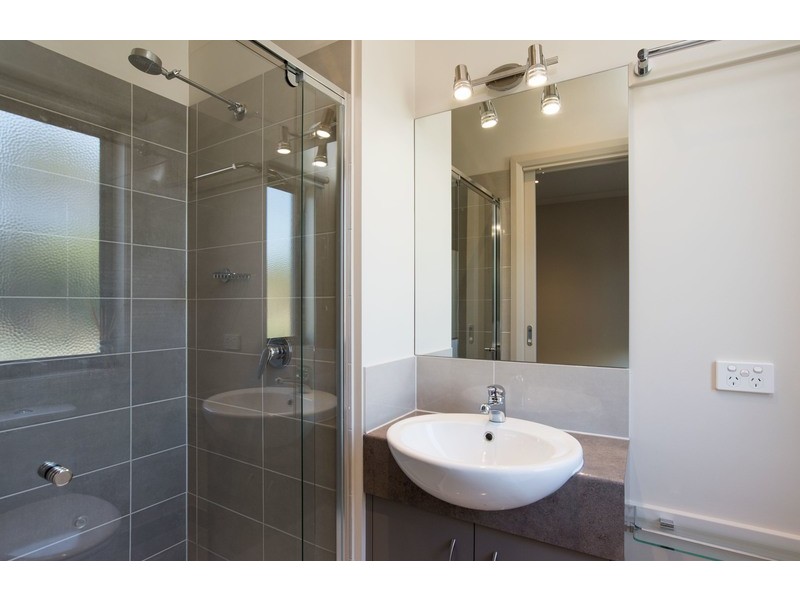 17 Gladstone Street, Lilydale VIC 3140