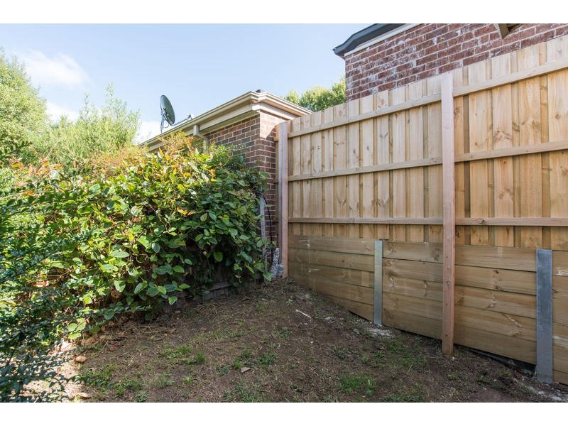 17 Old Kent Road, Mooroolbark VIC 3138