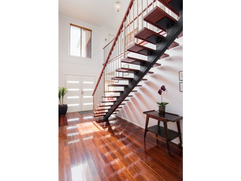 20 Joel Place, Mooroolbark VIC 3138