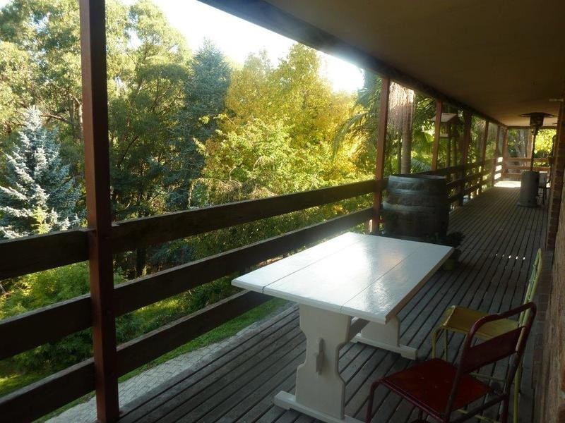 12 Hazel Street, Mount Evelyn VIC 3796