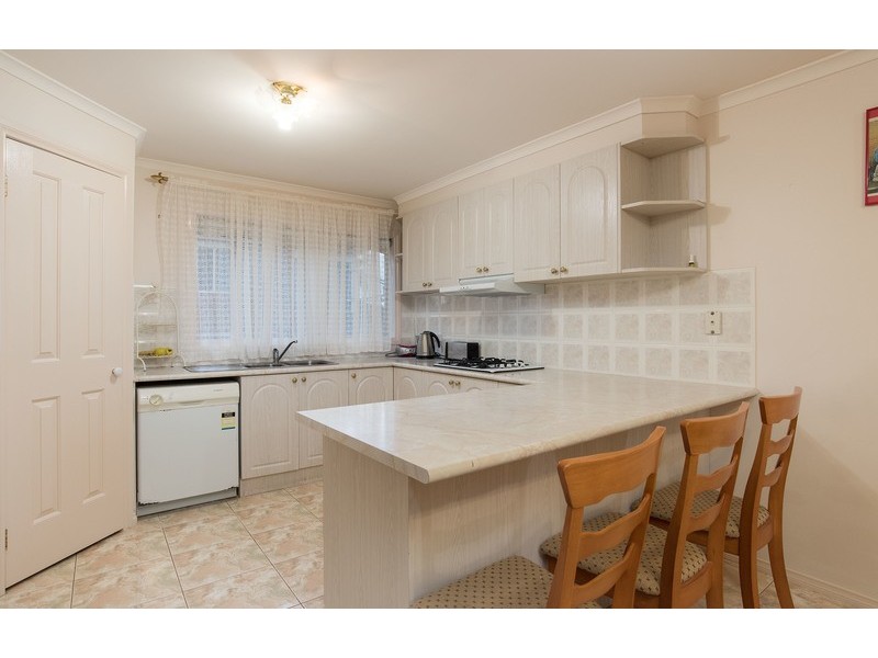 6 Yarra Hill Lane, Chirnside Park VIC 3116