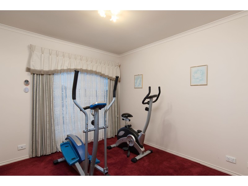 6 Yarra Hill Lane, Chirnside Park VIC 3116