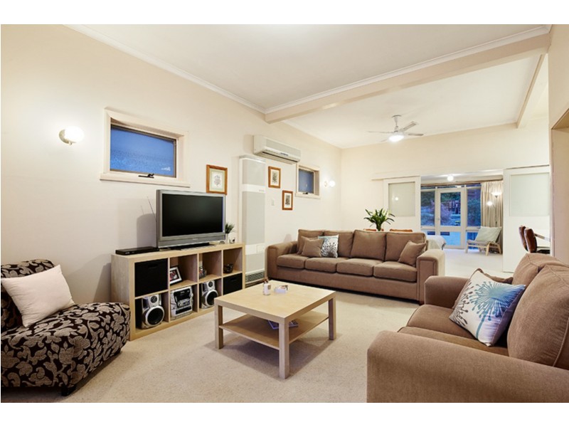 10 Mulawa Street, Croydon North VIC 3136