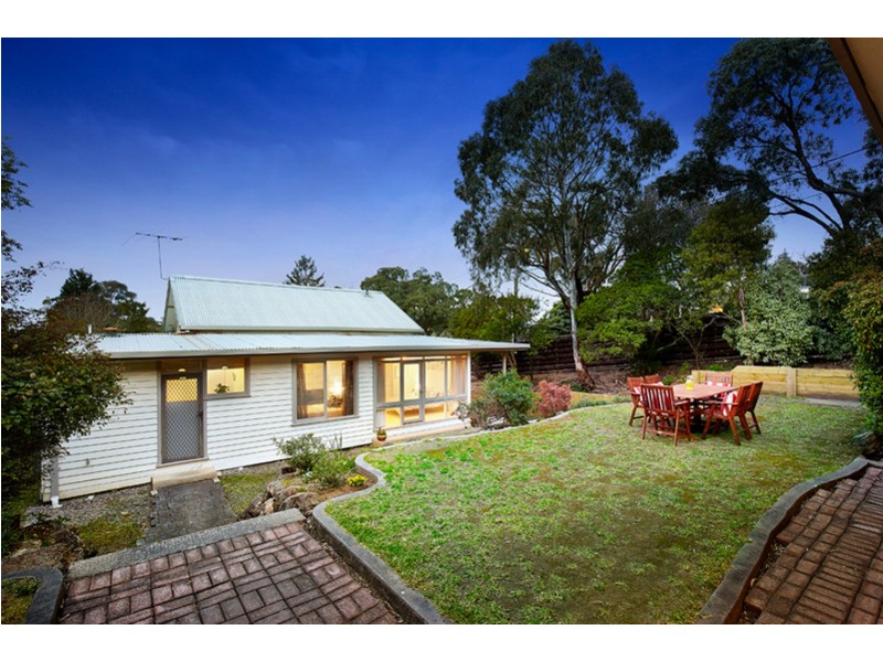 10 Mulawa Street, Croydon North VIC 3136