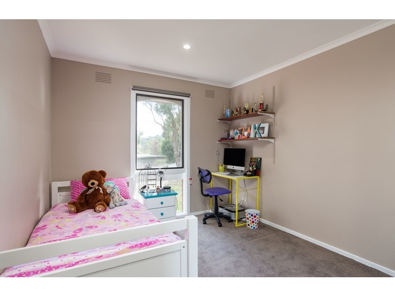 4 Murrumbung Road, Mount Evelyn VIC 3796