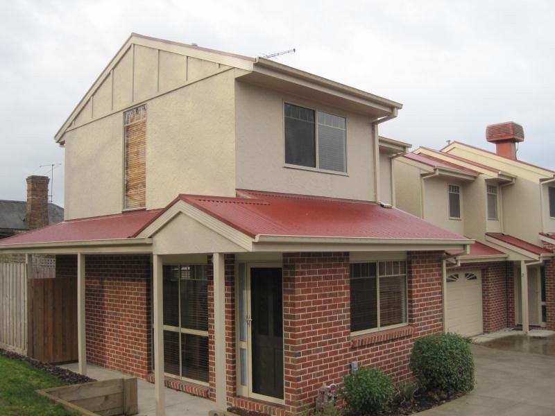 1/30 Cavehill Road, Lilydale VIC 3140