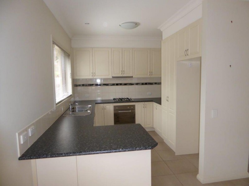 2/30 Albert Road, Lilydale VIC 3140