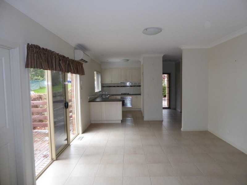 2/30 Albert Road, Lilydale VIC 3140