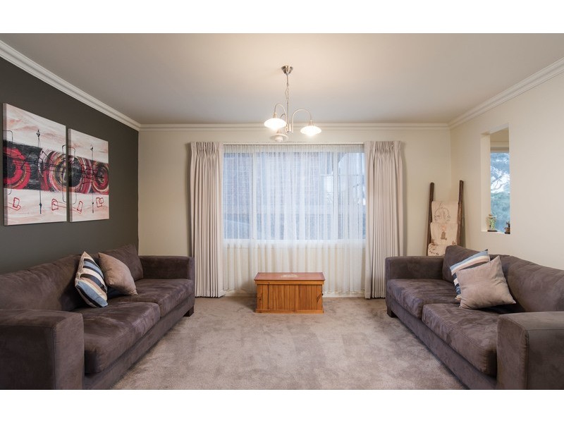 16 Alexandra Road, Lilydale VIC 3140