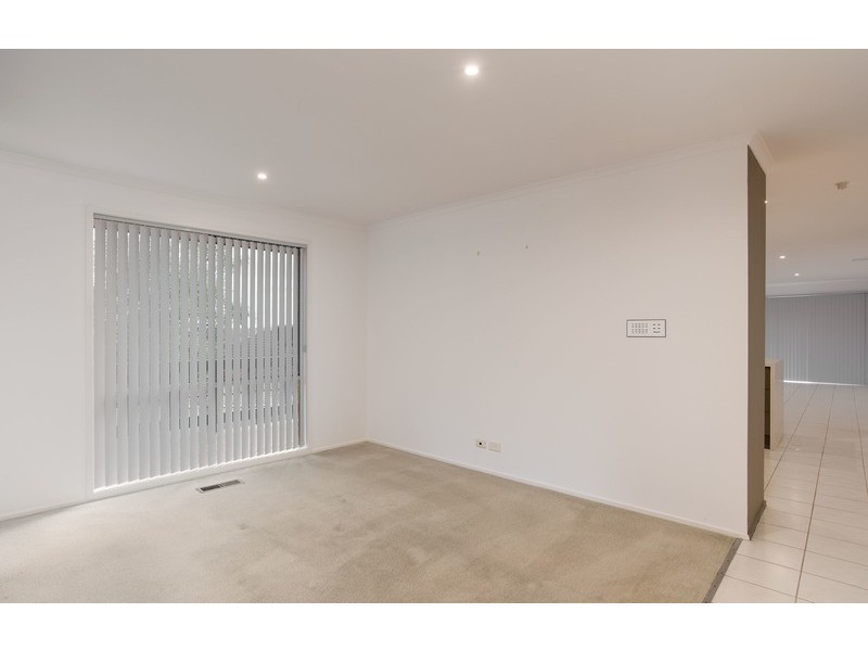 2 Yering Place, Chirnside Park VIC 3116