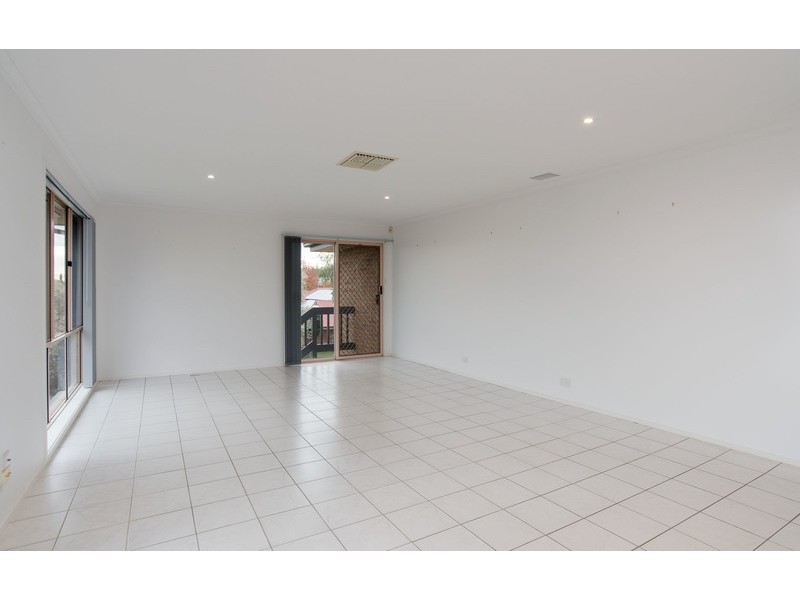 2 Yering Place, Chirnside Park VIC 3116