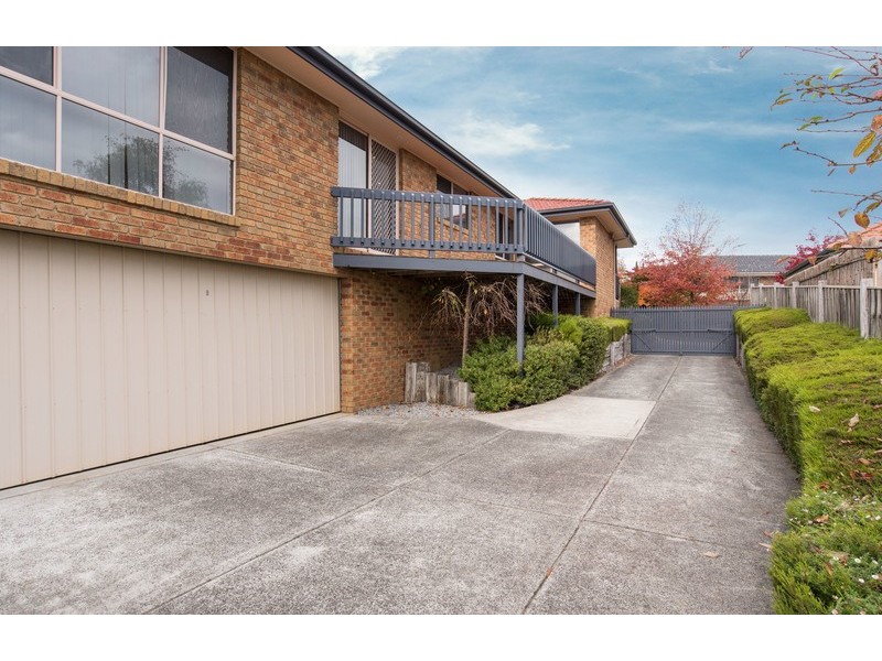 2 Yering Place, Chirnside Park VIC 3116