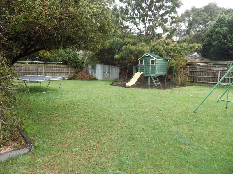 74 Watermoor Avenue, Kilsyth South VIC 3137