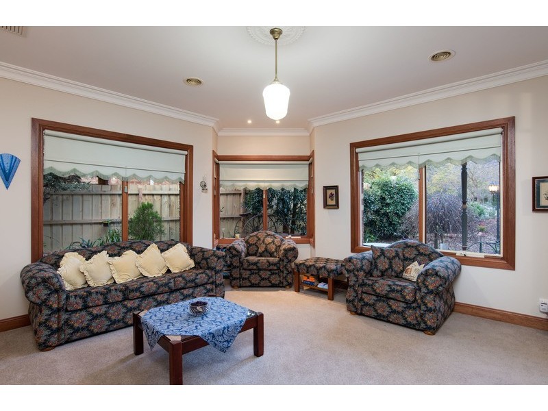 39 Pioneer Way, Kilsyth VIC 3137