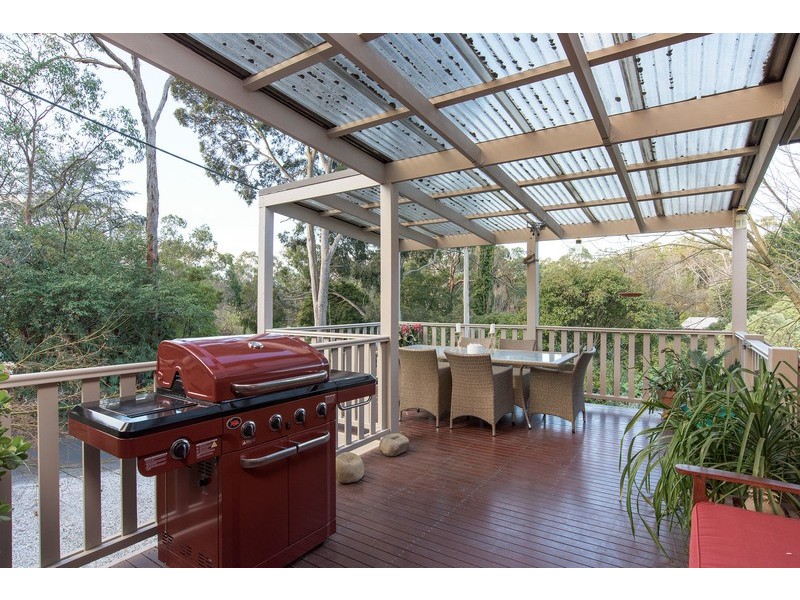 15 Edinburgh Road, Lilydale VIC 3140