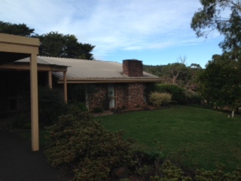 28 Hunter Road, Wandin North VIC 3139