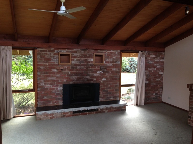 28 Hunter Road, Wandin North VIC 3139